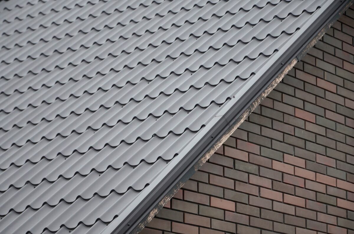 Pros and Cons of Different Types of Metal Roofing Materials- Which One is Best for Your Home?featured image